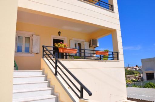 Dimitra Apartment *